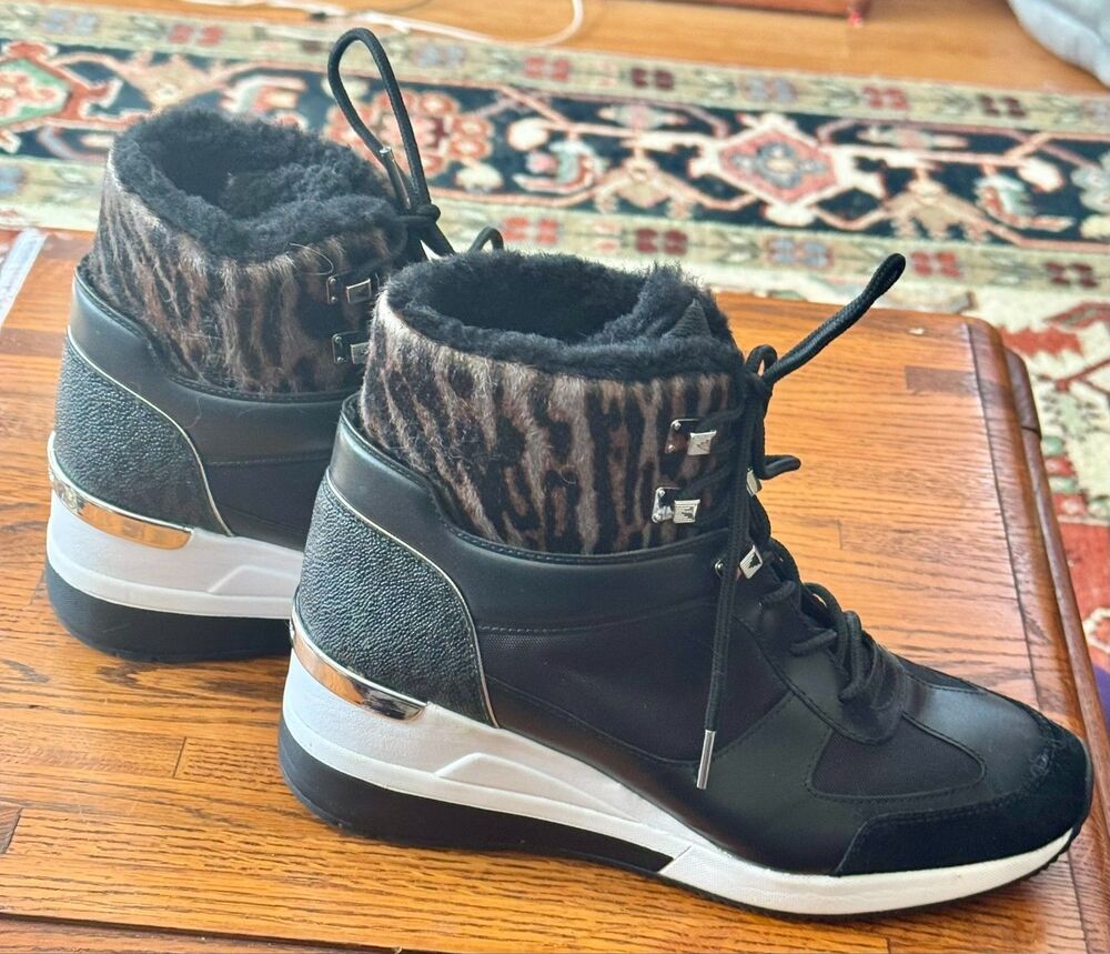 Michael Kors Georgie Trainer MK Signature Black Wedges Lace-up Sneakers Size 8.5
